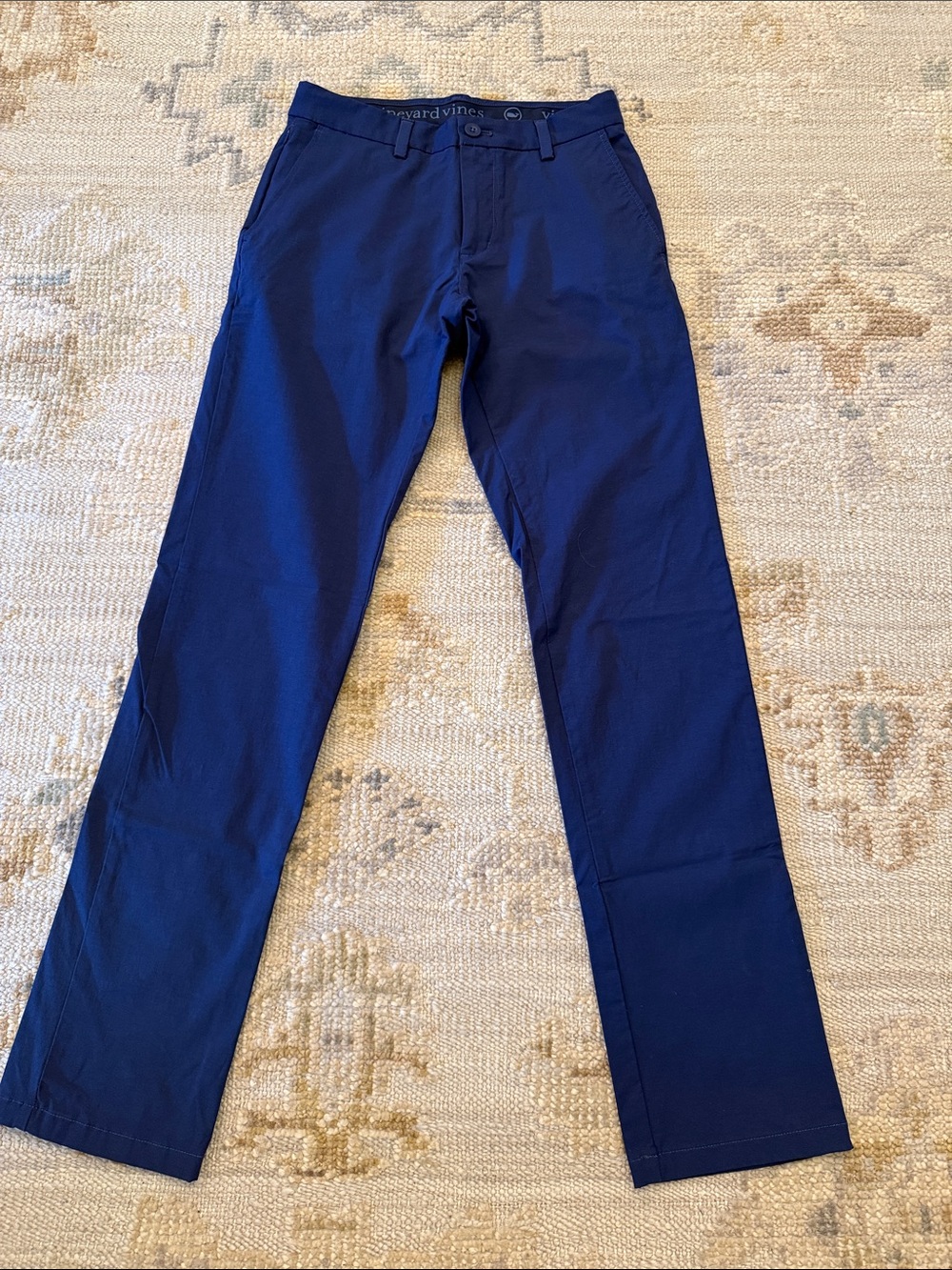 Vineyard Vines Men's Blue On-The-Go chinos. Waist 28. Length 34.